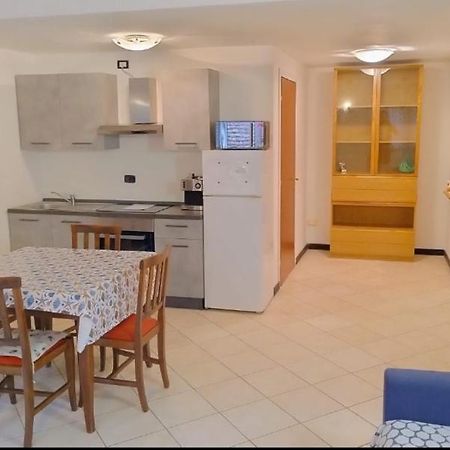 Bilocale A 15 Min Da Alassio E Albenga Apartment Ranzo-Borgo Bagian luar foto